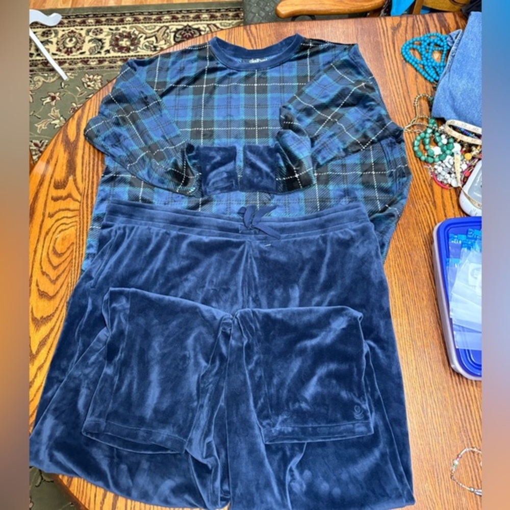 LIKE NEW MENS CUDDL DUDS BLUE PLAID PAJAMAS SIZE 2XT